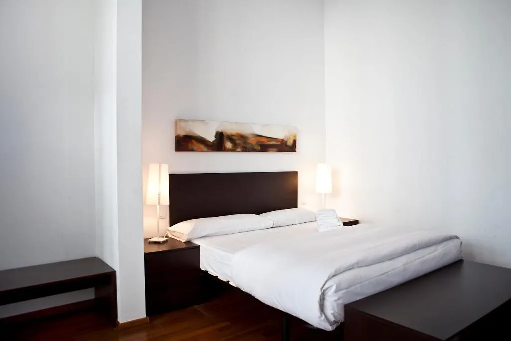 Fewdays Barcelona Apartments Spain